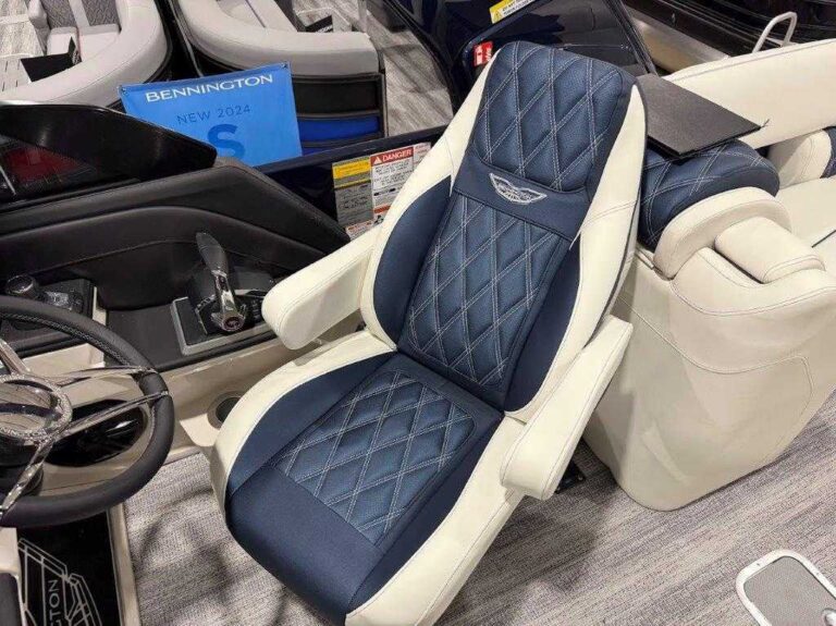 2026 Bennington 27RXFBWAT2 - Twin V8 - Joystick - NEW RX - NEW Windshield US-ETWS9280J526 [photo 29]